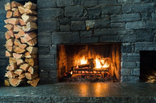 Silvertip_Lodge_winter3